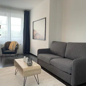  Apartment Airport Fuer 4 - Smart Tv - Kueche - Echarger Germany